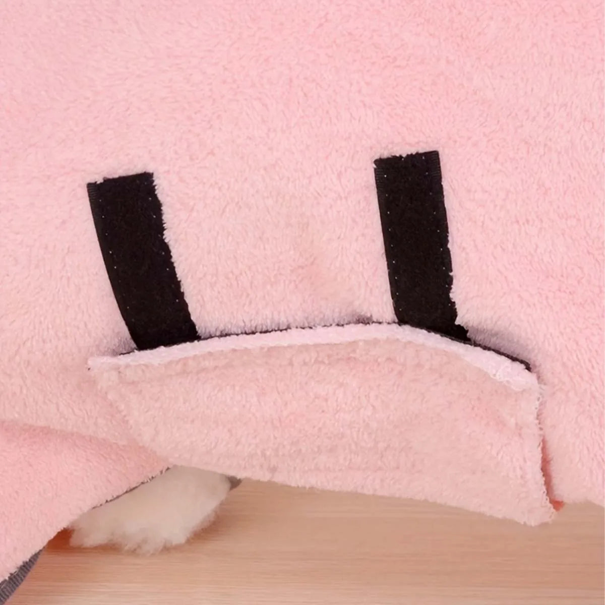Adjustable Quick-Dry Pet Bathrobe — Machine-Washable Comfort for Cats & Dogs