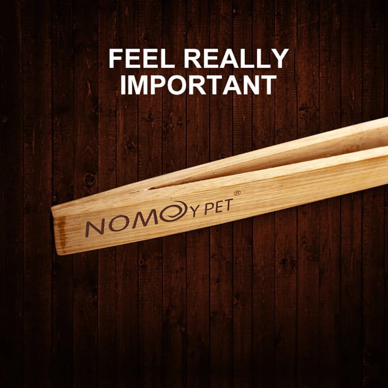 Bamboo Feeding Tweezers for Reptiles — Long-Reach Safe Handling Tool