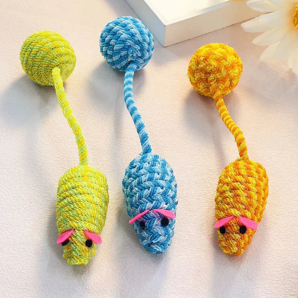 Knitted Mouse Ball Toy with Rustling Tail — Crinkle Sound Cat Toy