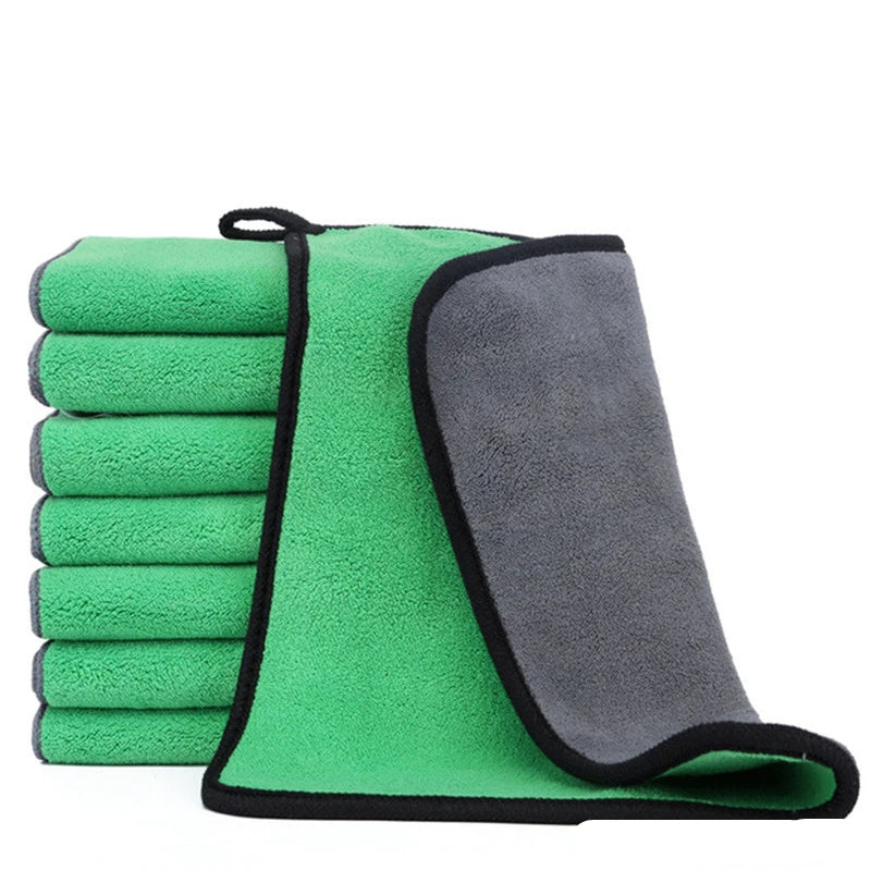 Soft Lint-Free Pet Bath Towel — Thick & Quick-Drying