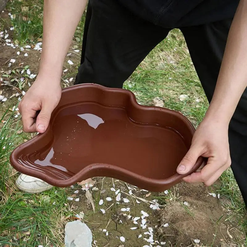 River-Style Turtle Bathing Dish — Feeding Pool with Ramp & Basking Terrace