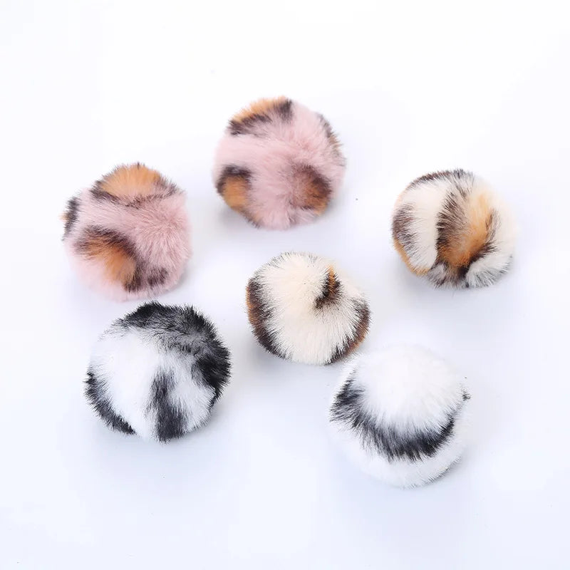 3-Pack Leopard Print Furry Chew Ball Cat Toys — Soft Interactive Teething Balls for Kittens