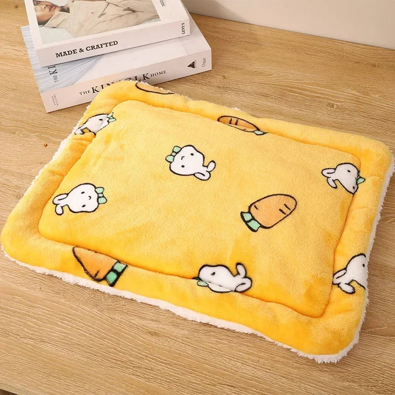 Soft Fleece Pet Bed Mat — Machine-Washable Crate Liner for Small Pets