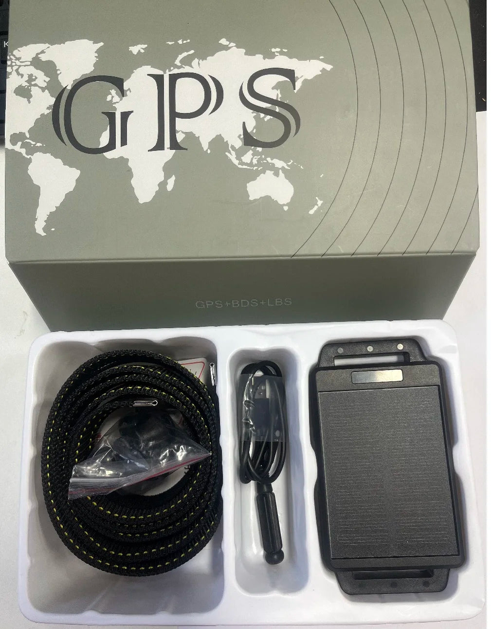 GPSONE Solar-Powered Wireless GPS Tracker for Cattle & Sheep - Smart Livestock Positioning