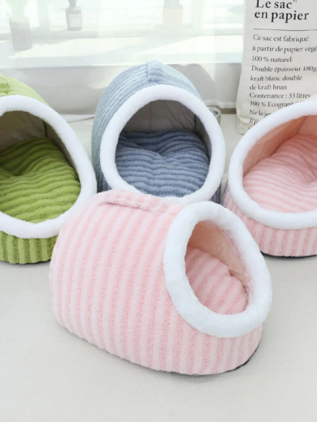 Portable Cartoon Striped Pet Bed, All-Season