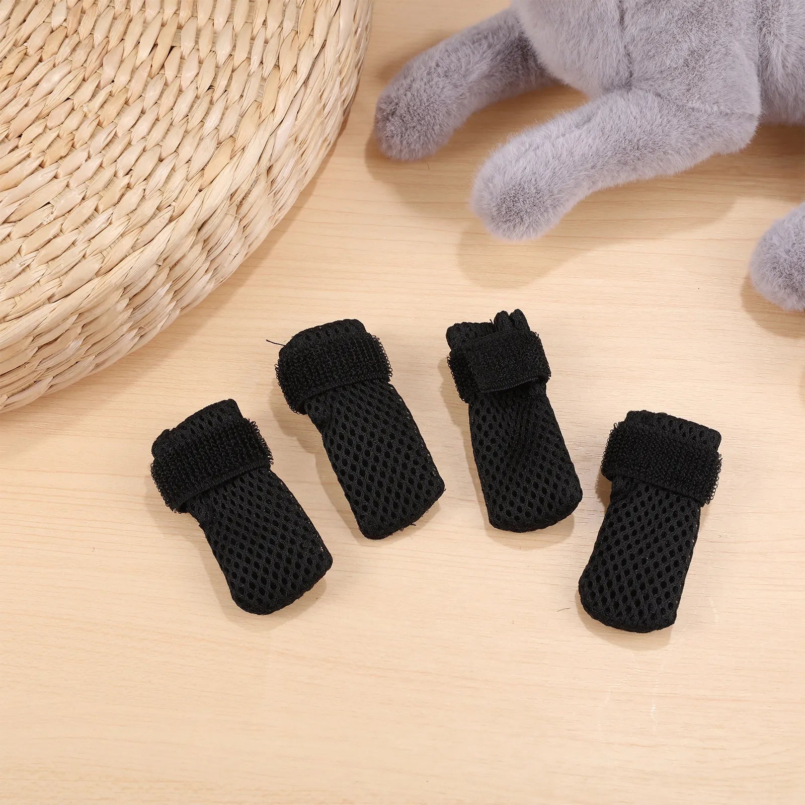 Adjustable Cat Paw Protective Booties — Anti-Scratch Covers for Grooming & Vet Visits
