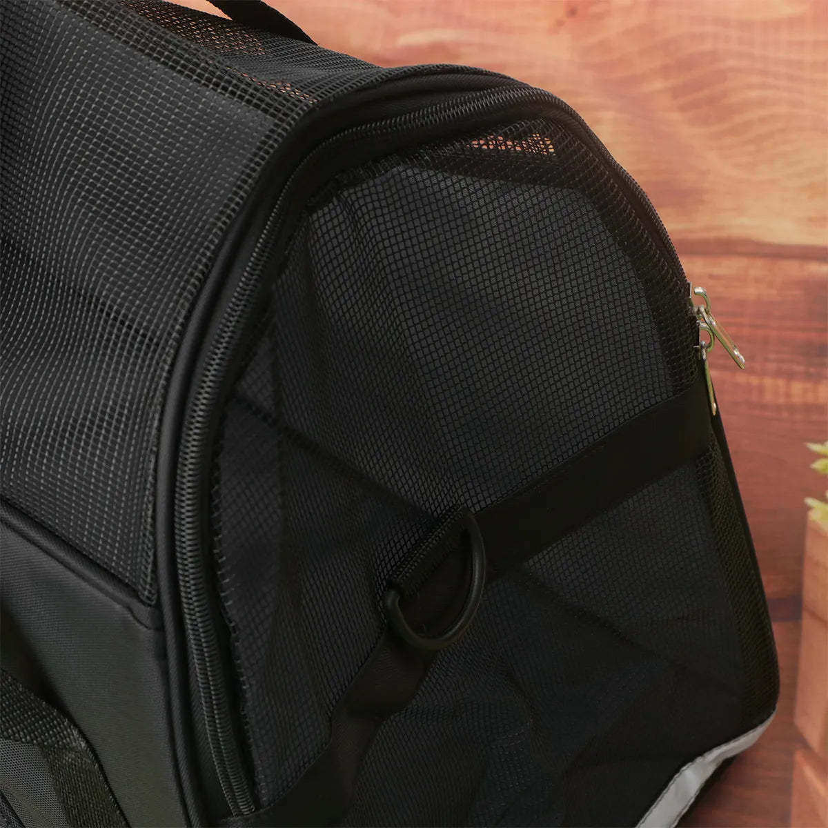 Large Breathable Mesh Pet Travel Bag (Dog, Cat & Puppy)