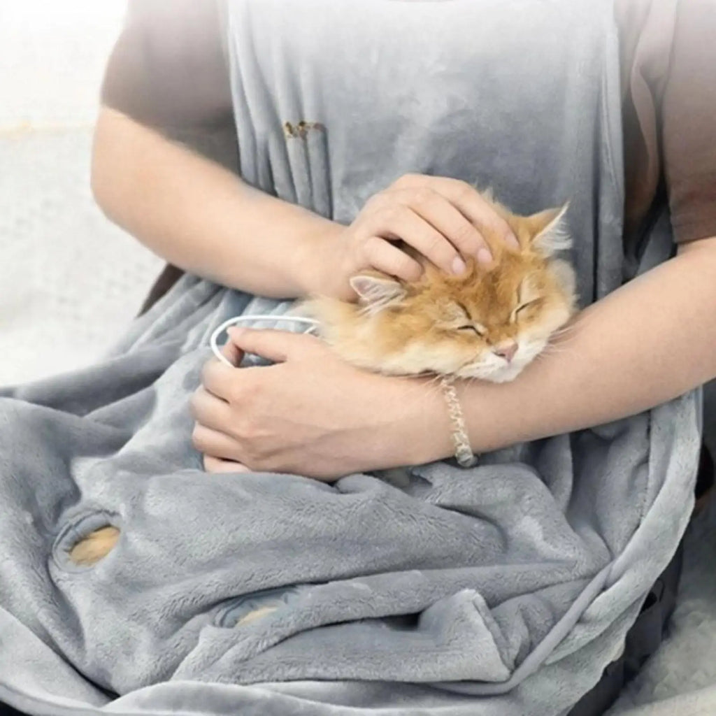 Cat Carrier Cuddle Apron (Soft Fleece, Hair Prevention, Warm Blanket)