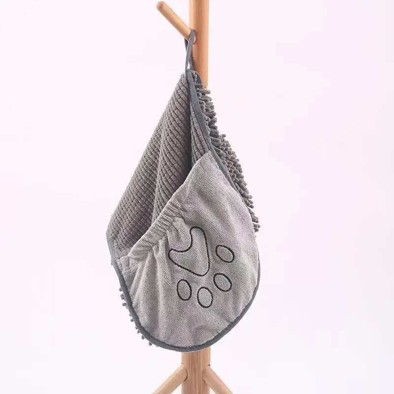 Extra-Large Chenille Pet Towel — Super Absorbent & Quick-Drying