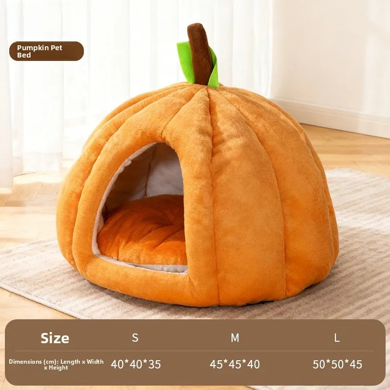 Pumpkin-Shaped Enclosed Winter Pet Bed