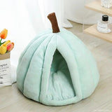 Pumpkin-Shaped Cat Bed (Four-Season Cushioned Nest)