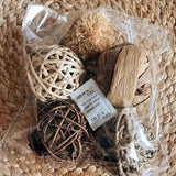 Natural Grass Chew Balls — Braided Teeth-Grinding Toy for Small Pets