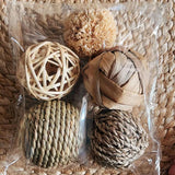 Natural Grass Chew Balls — Braided Teeth-Grinding Toy for Small Pets