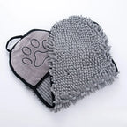 Quick-Dry Pet Towel with Pocket Design — Hangable Absorbent Bath Wrap