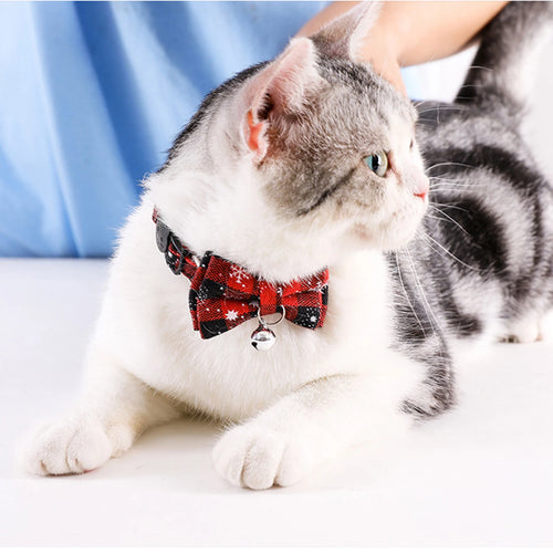 Breakaway Christmas Cat Collar with Bow Tie & Bell (Plaid)