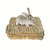 Handwoven Grass Mat — Natural Chew Bed for Rabbits & Guinea Pigs