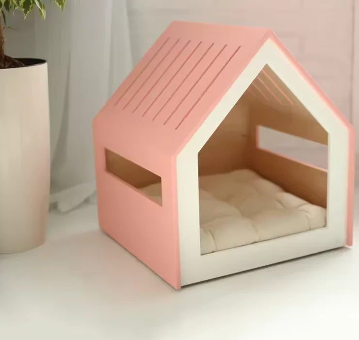 Eco-Friendly Wooden Cat House for Winter Warmth
