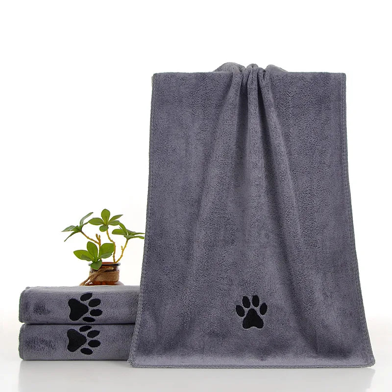 Embroidered Microfiber Pet Bath Towel — Soft, Quick-Drying, Two Sizes