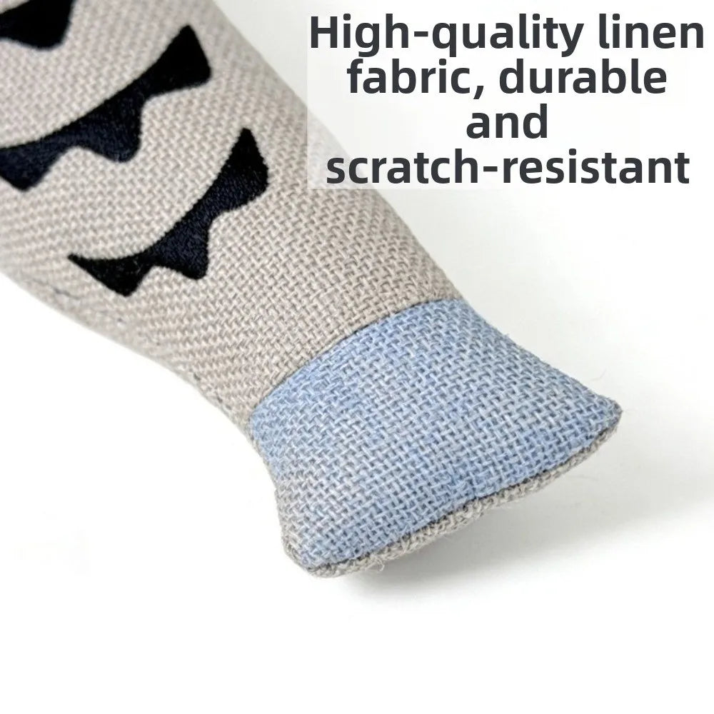 Plush Fish Cat Toy with Bell — Bite-Resistant Squeaky Teaser
