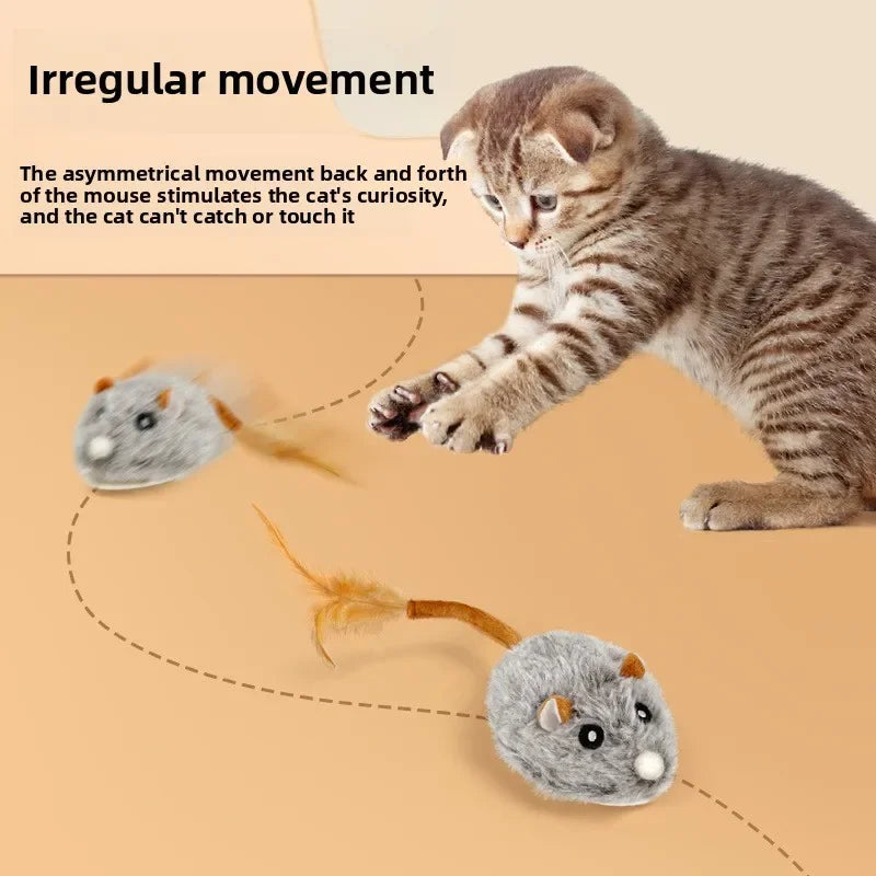 Realistic Plush Mouse Cat Toy — Wagging Tail Prey Toy for Indoor Play
