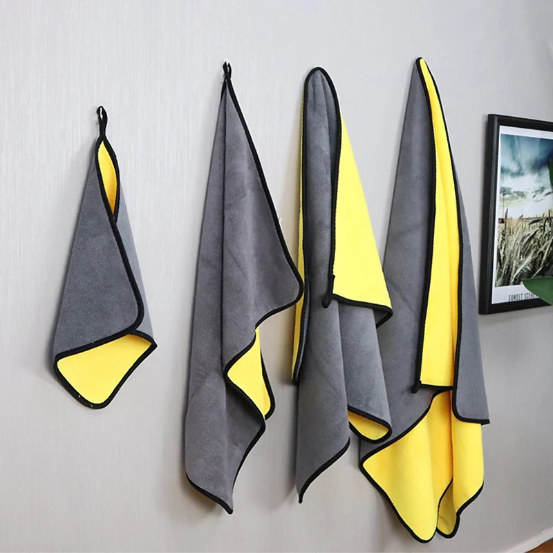 Reusable Microfiber Pet Towel — Quick-Drying, 4 Sizes for Any Breed